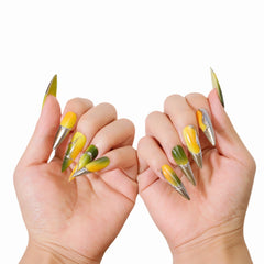 Flex on 'Em - Press - on Nails - Snaps Chic